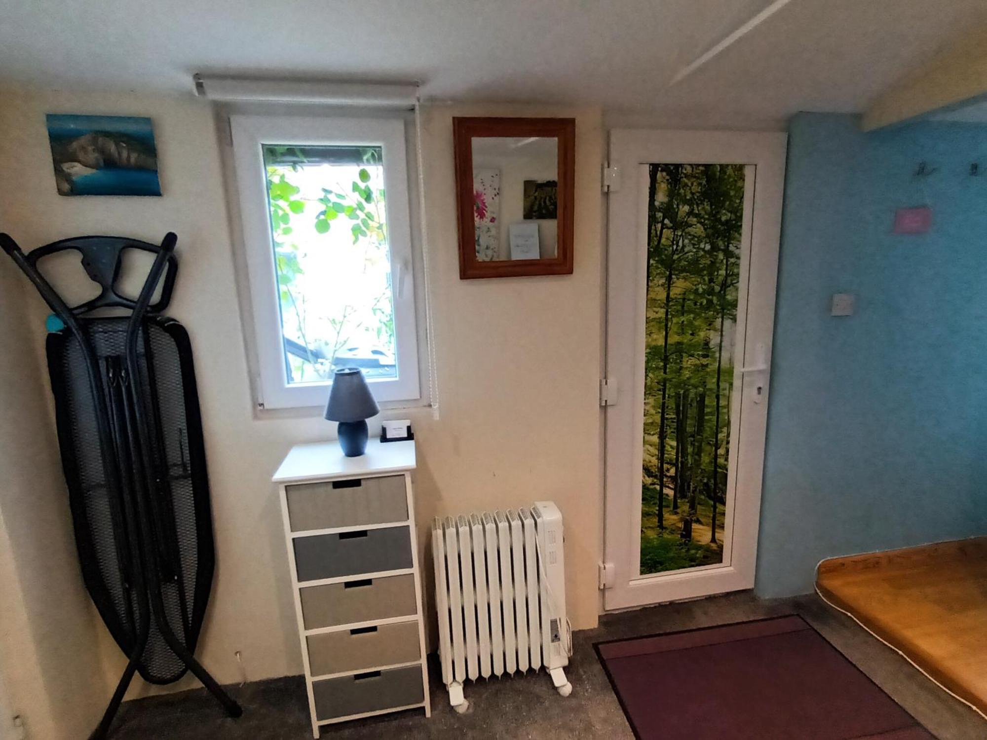 Private Suite In Oxfordshire, A40 Уитни Экстерьер фото